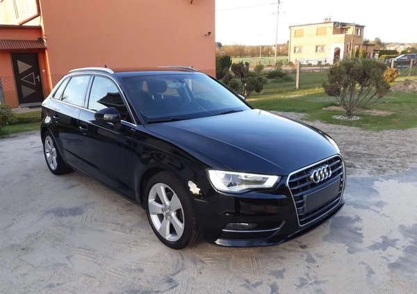 Audi A3 cena 48900 przebieg: 180000, rok produkcji 2014 z Hrubieszów małe 466